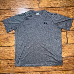 Under Armour Loose Fit Gray Shirt Size XL